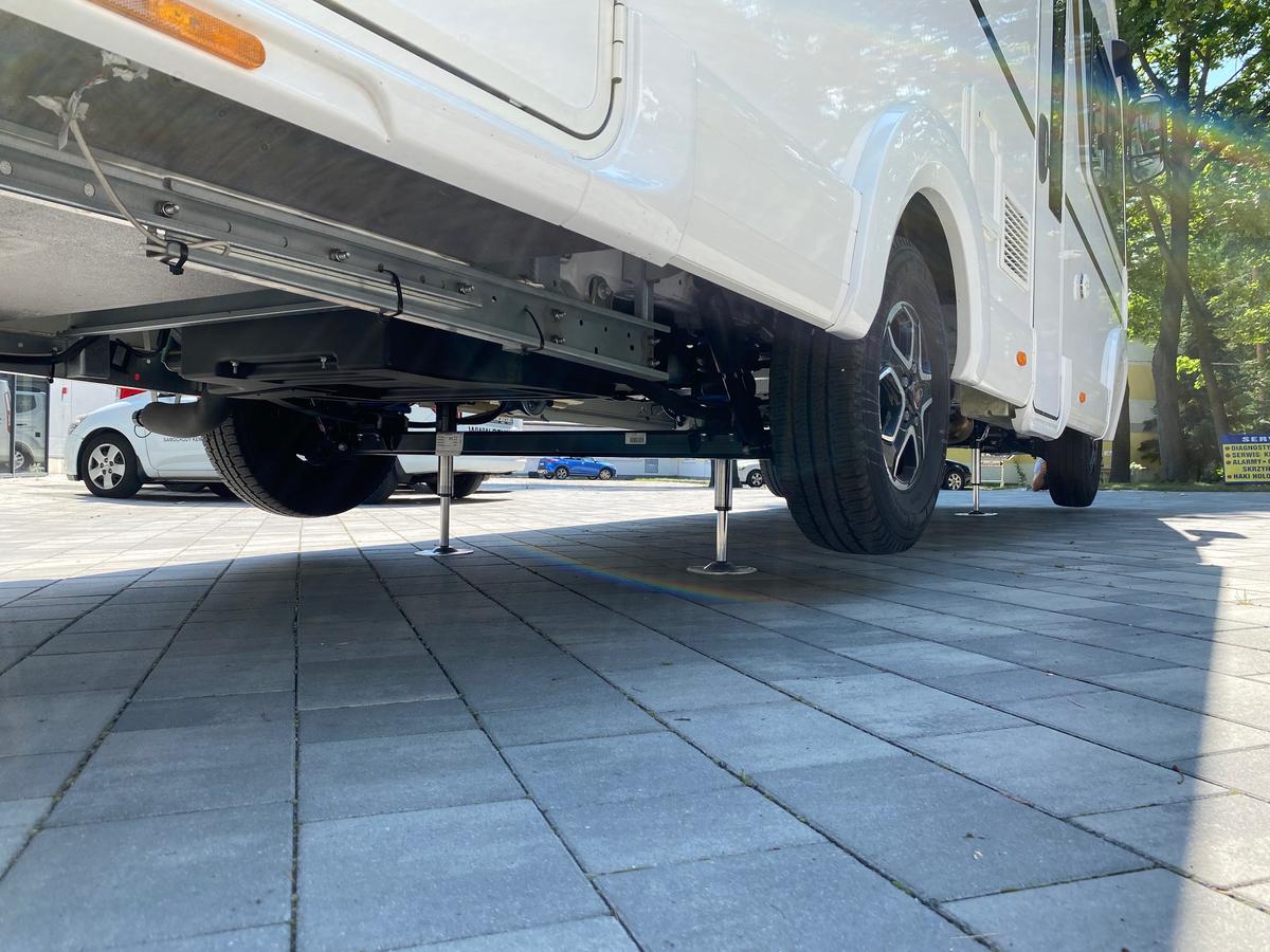 AL-KO HY4 hydraulic supports - the perfect system – image 1