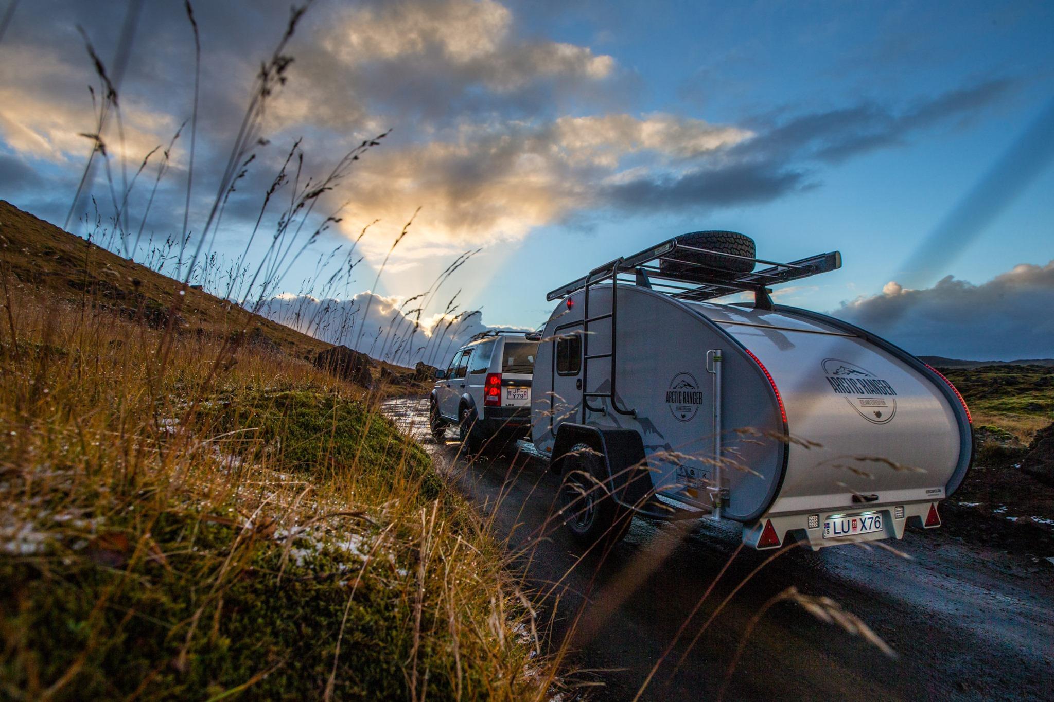 The phenomenon of teardrop, or teardrop-shaped trailer – image 1