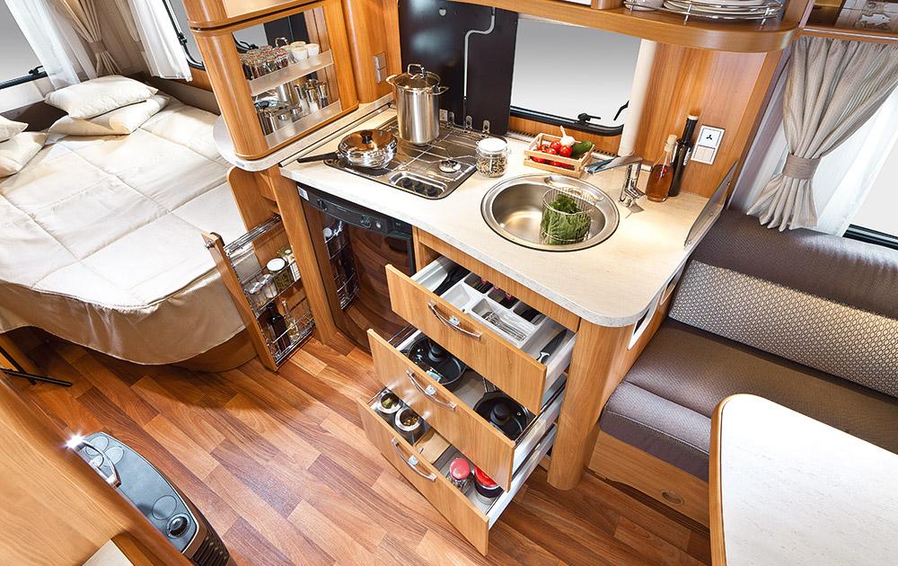 Luxusline - a caravan like a spacious camper – image 1