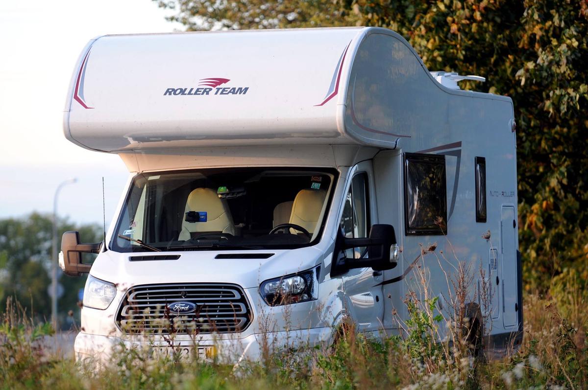 Rent a motorhome! – image 1