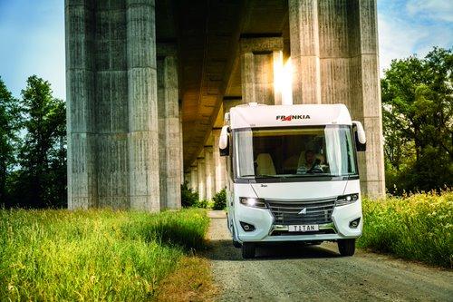 How to drive a motorhome? Safety Tips – image 1