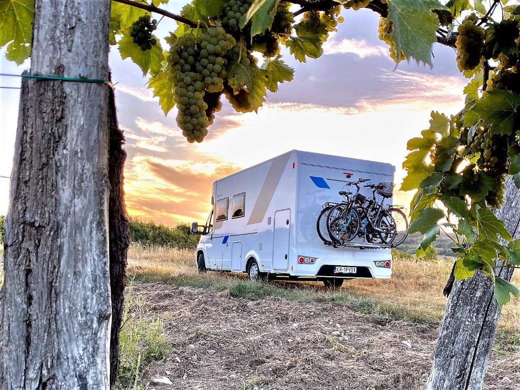 Kamper Sun Living S70SP – Test CampRest – zdjęcie 1