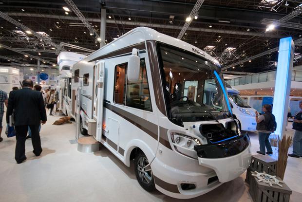 Fully integrated motorhome - Knaus Sky-i – image 1