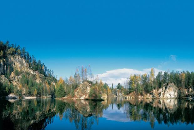Rocky picnic – image 1