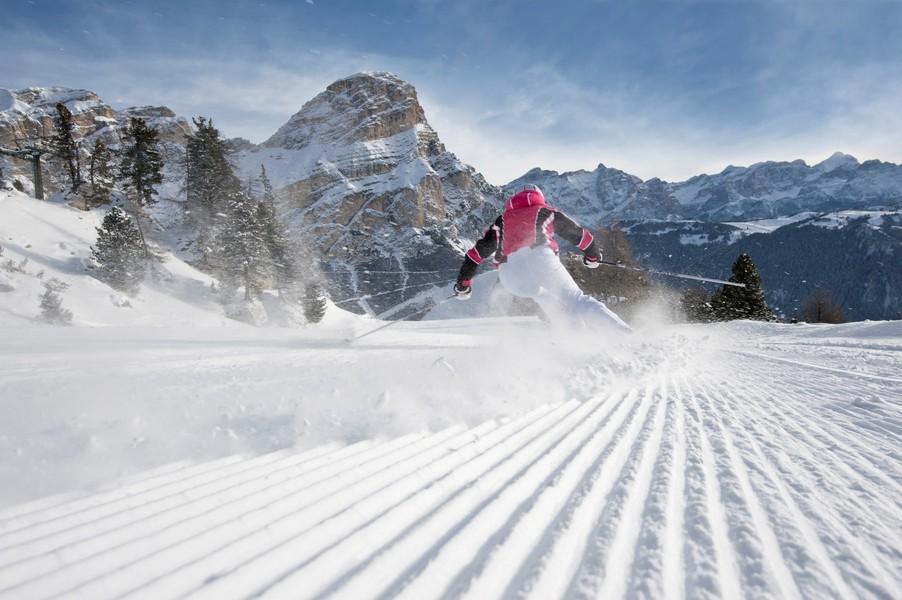 Skiing in Alta Badia – image 1