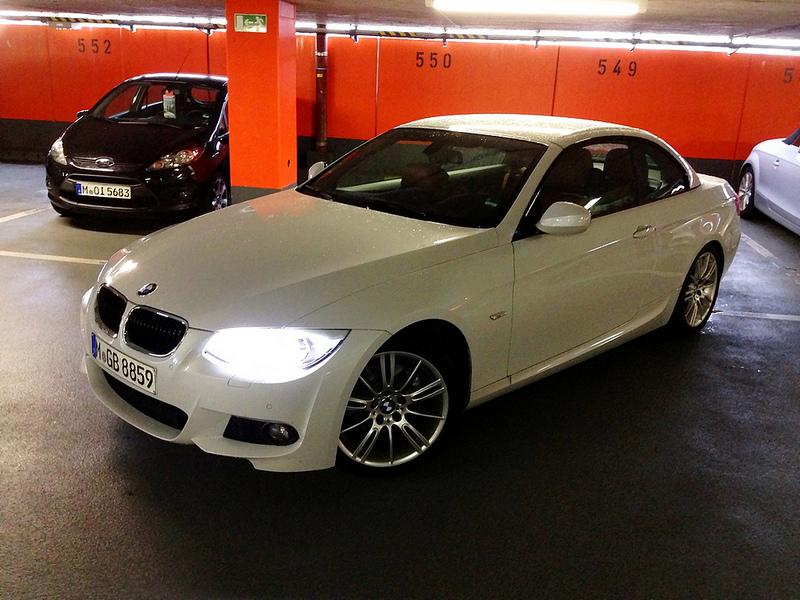 How to rent a car abroad? – image 1