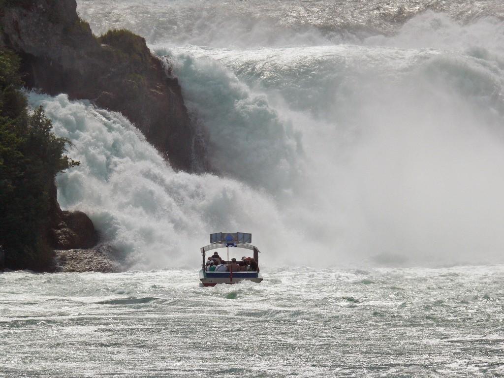 Rheinfall - Europejska Niagara – zdjęcie 1