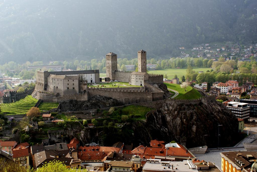 Północna brama do Włoch - Bellinzona – zdjęcie 1