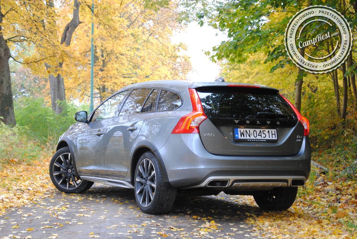 Volvo V60 Cross Country D4 AWD – zdjęcie 1