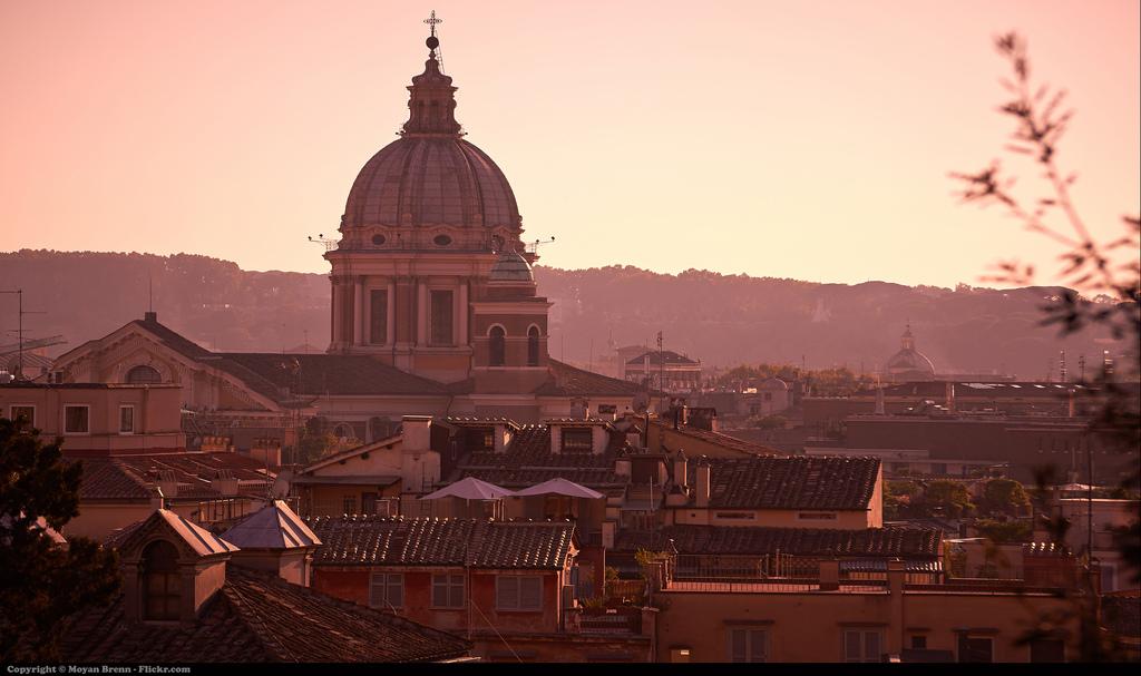 Feel the peace of Rome – image 1