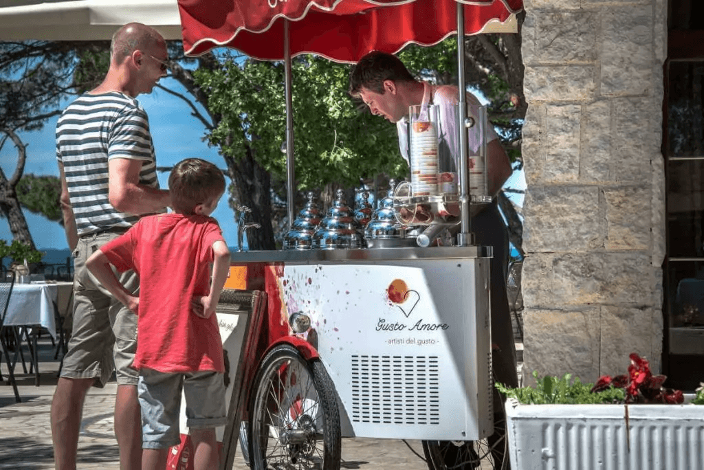 Wakacje na rowerze w Bi Village Holiday Center – zdjęcie 3