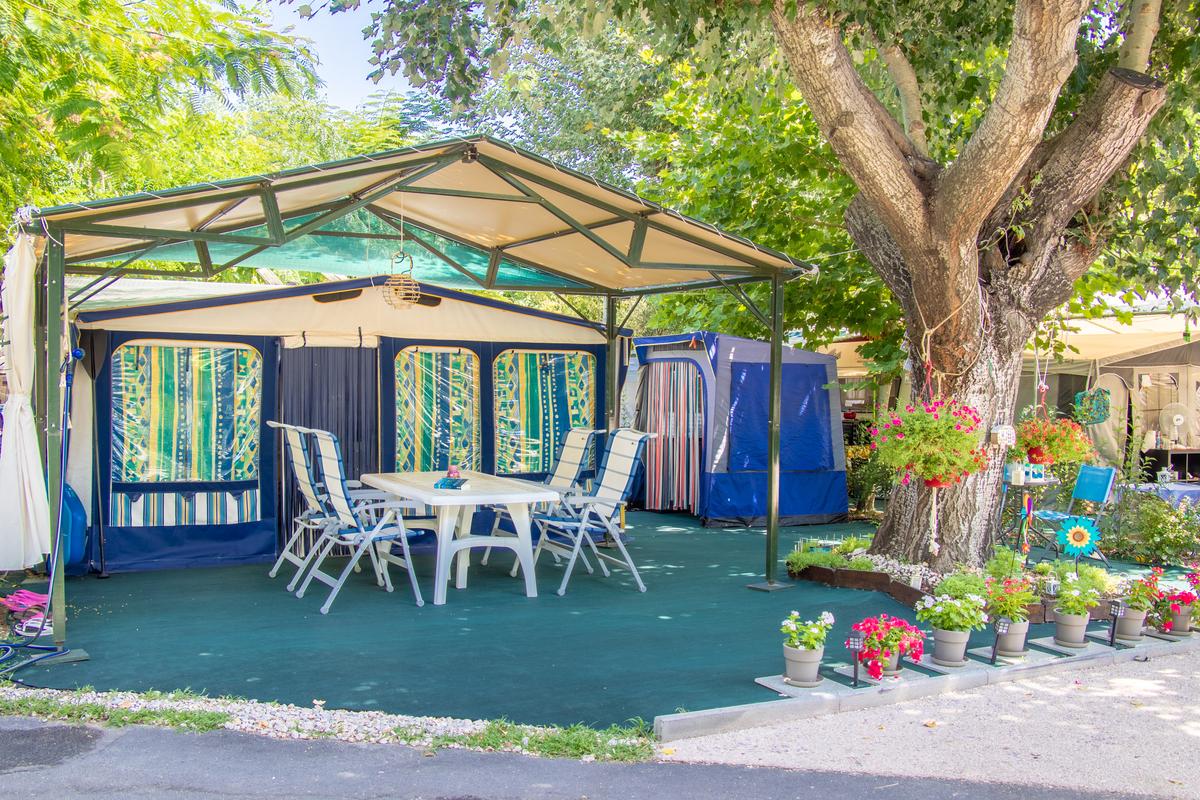 Armenistis Camping and bungalows – image 2