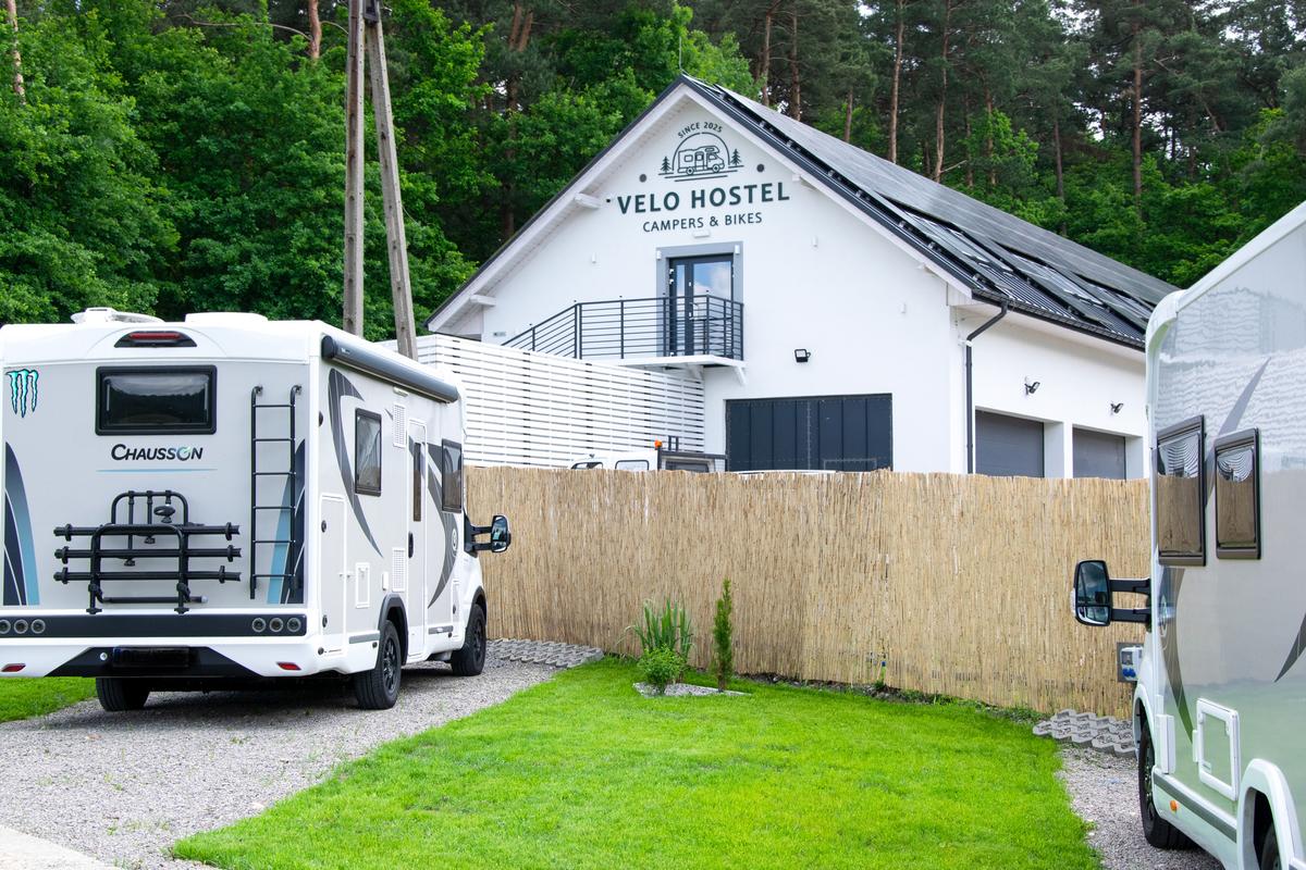 Velo Hostel Campers & Bikes ENERGYLANDIA – zdjęcie 1