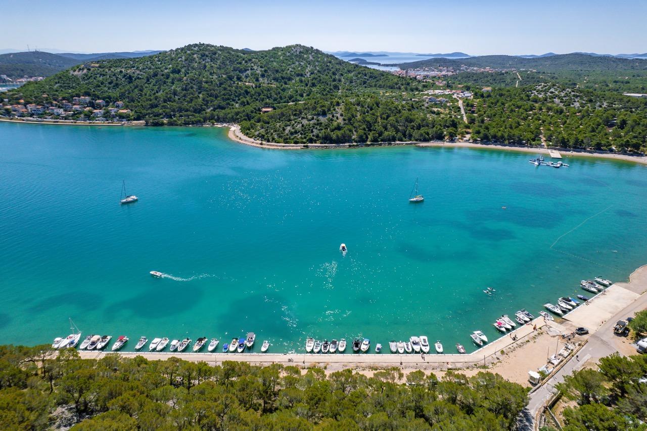 Campsite Jezera Lovišća – a holiday oasis on the island of Murter in Croatia – image 4