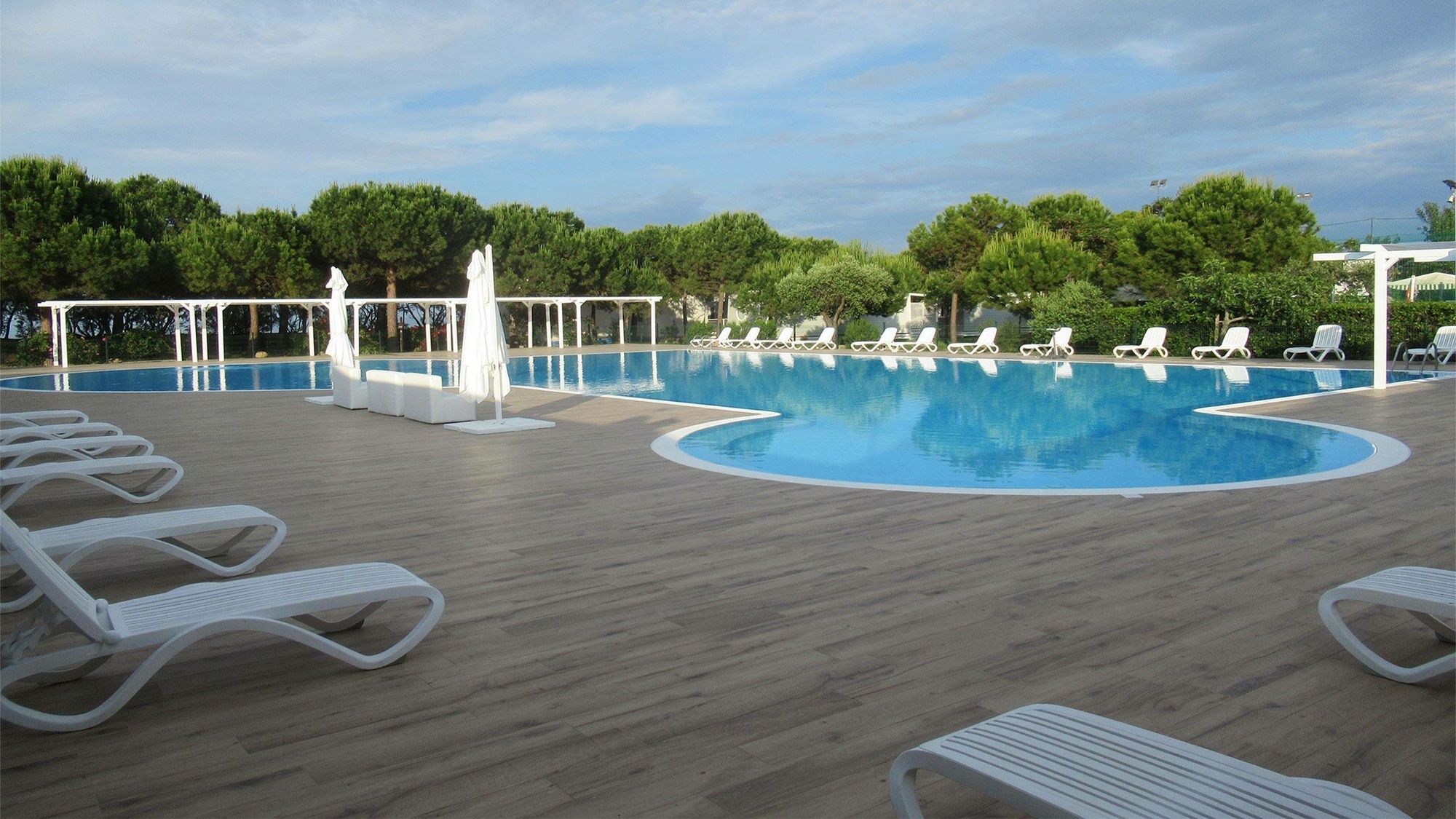 Relax in Abruzzo: Pineto Beach Village & Camping with pools and entertainment – image 3