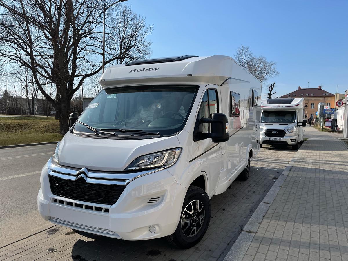 RV Hobby Optima V65 GQ ONTOUR EDITION – image 1