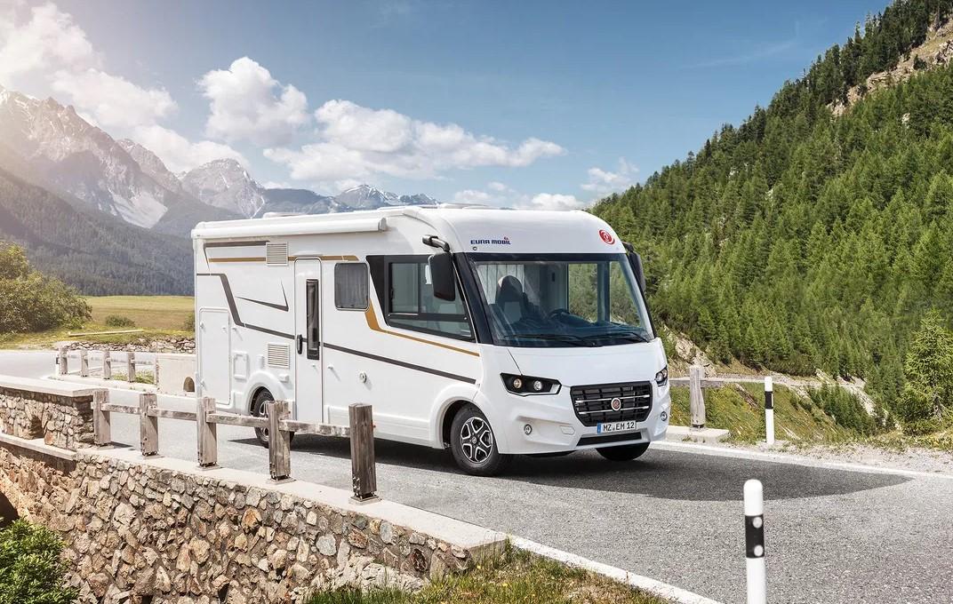 Kamper Eura Mobil Integra Line 720 EF – zdjęcie 1