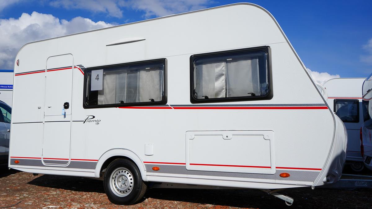 Caravan Burstner Premio Life 425 TS Brava – image 1