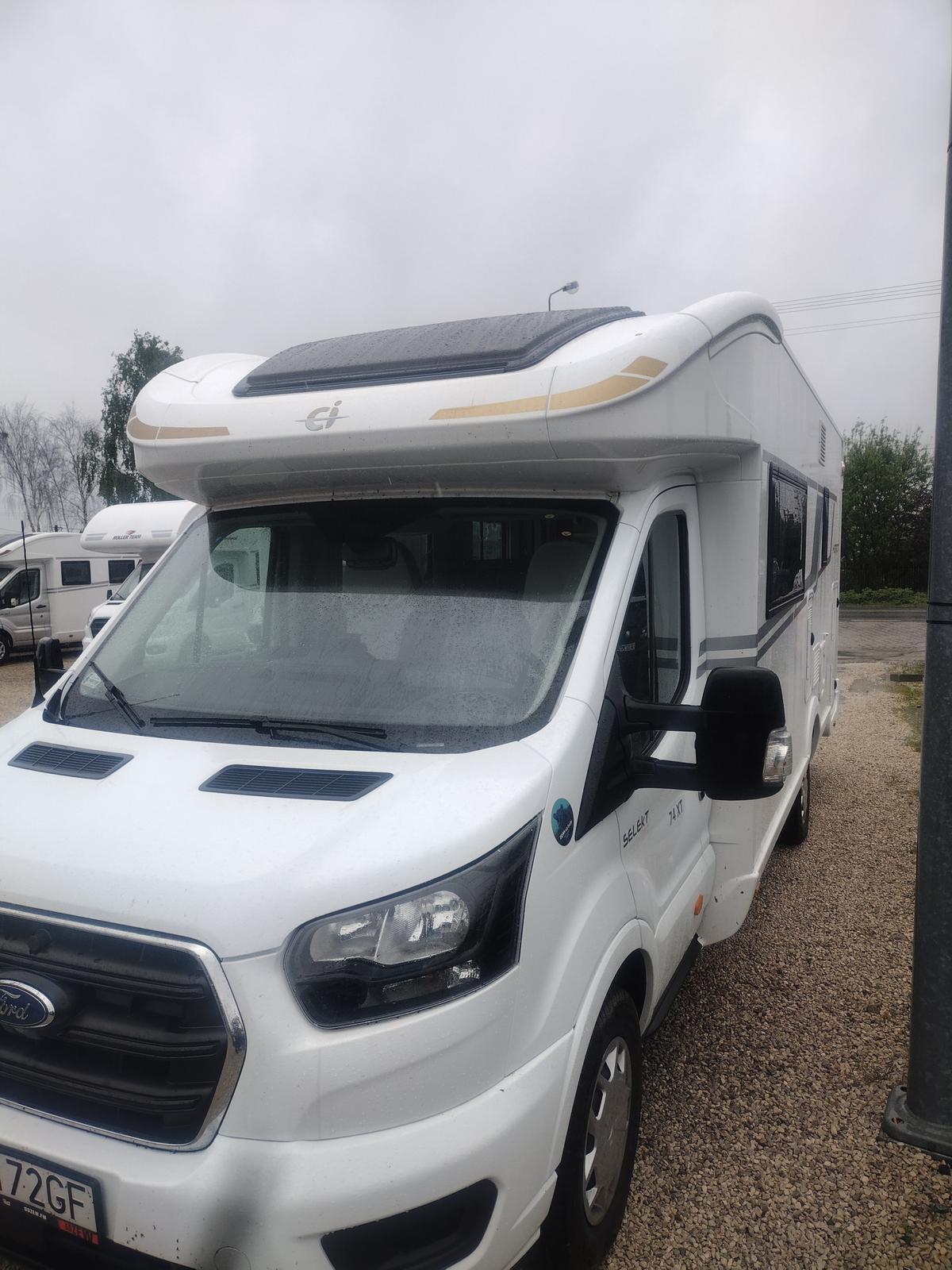 RV Caravans International 74 XT – image 3