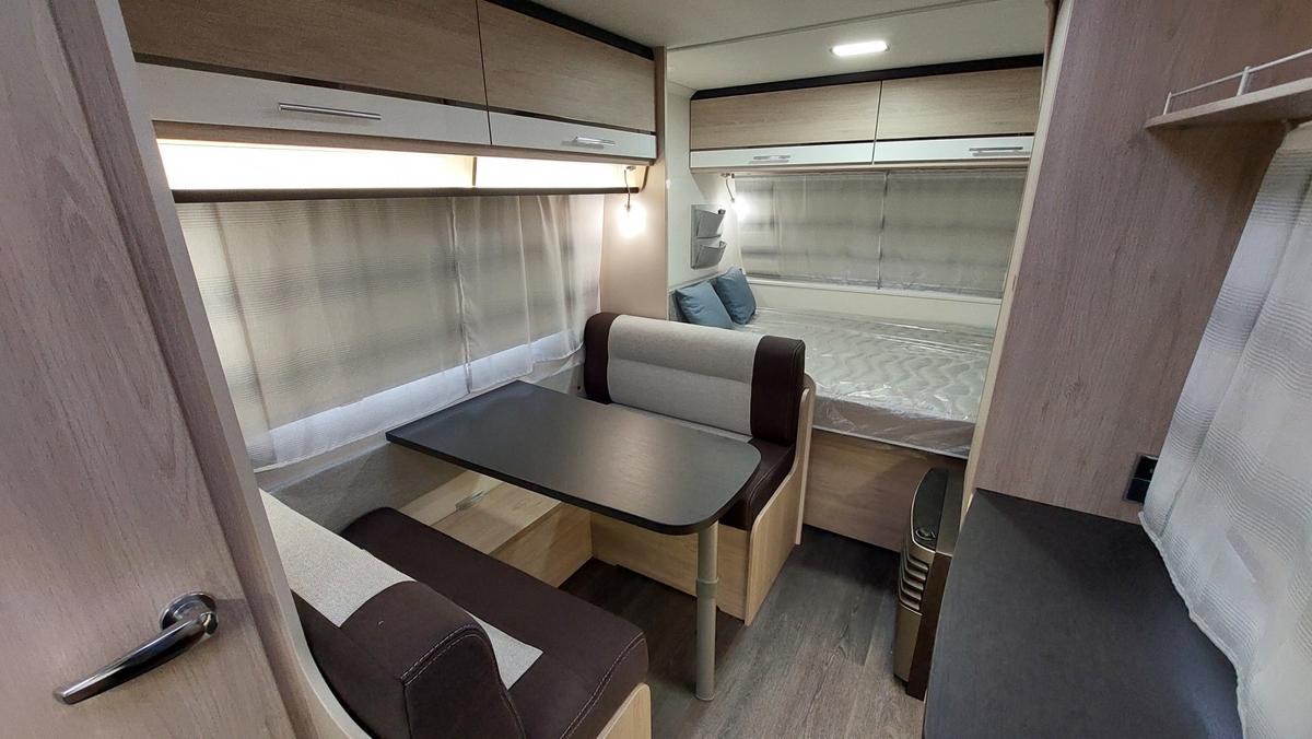 Caravan Sterckeman Easy 420 CP – image 4