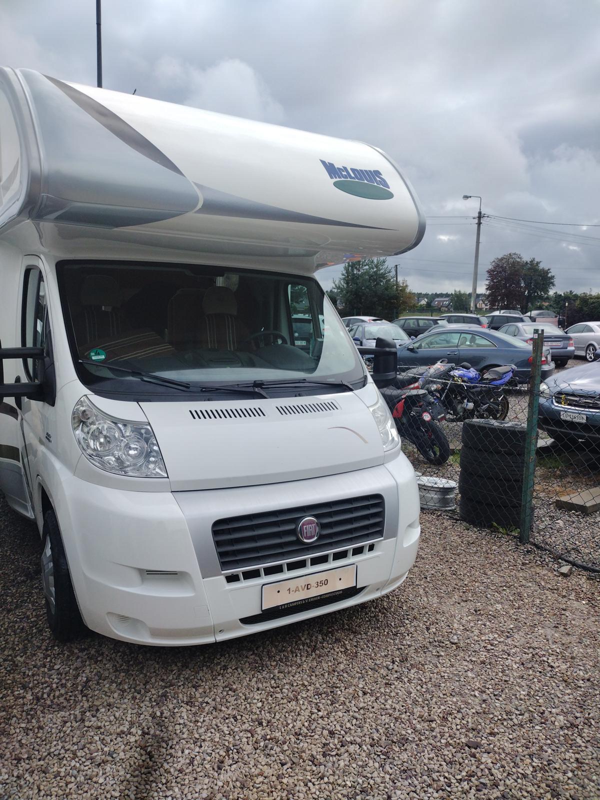 RV Other brand 699 – image 4