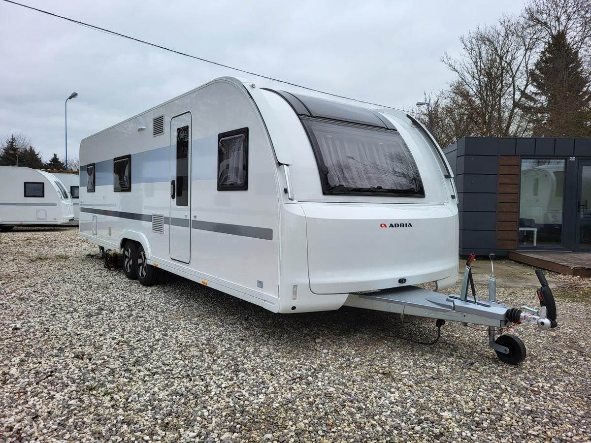 Caravan Adria Adora 753 UK – image 2