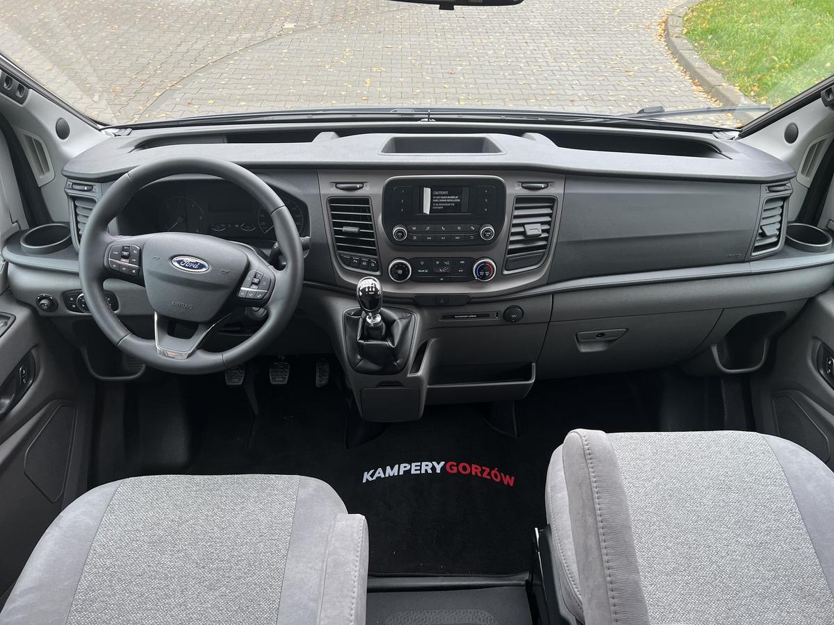 Kamper Carado CV590 4X4 – zdjęcie 4