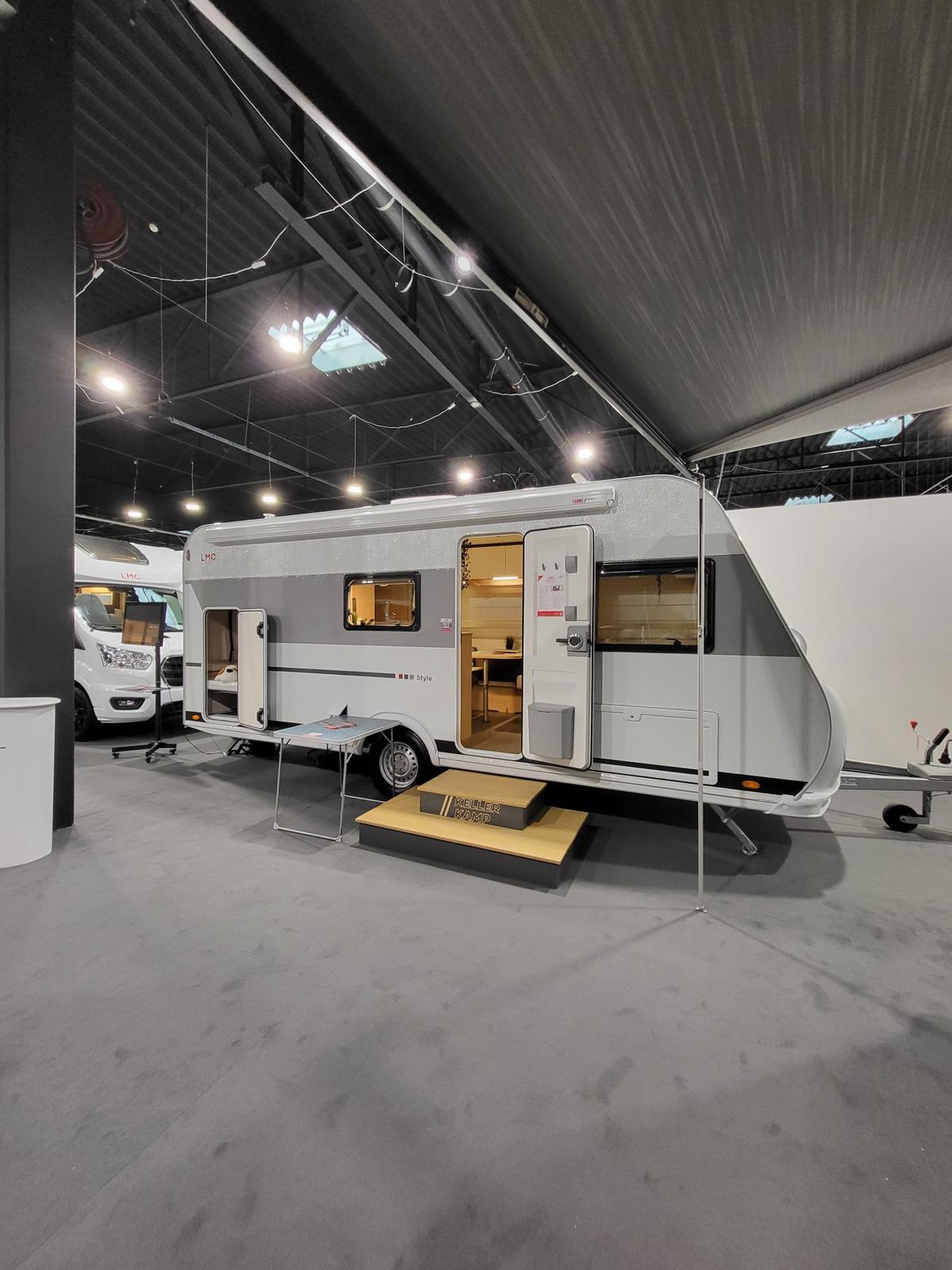 Caravan LMC Style 490 K – image 1