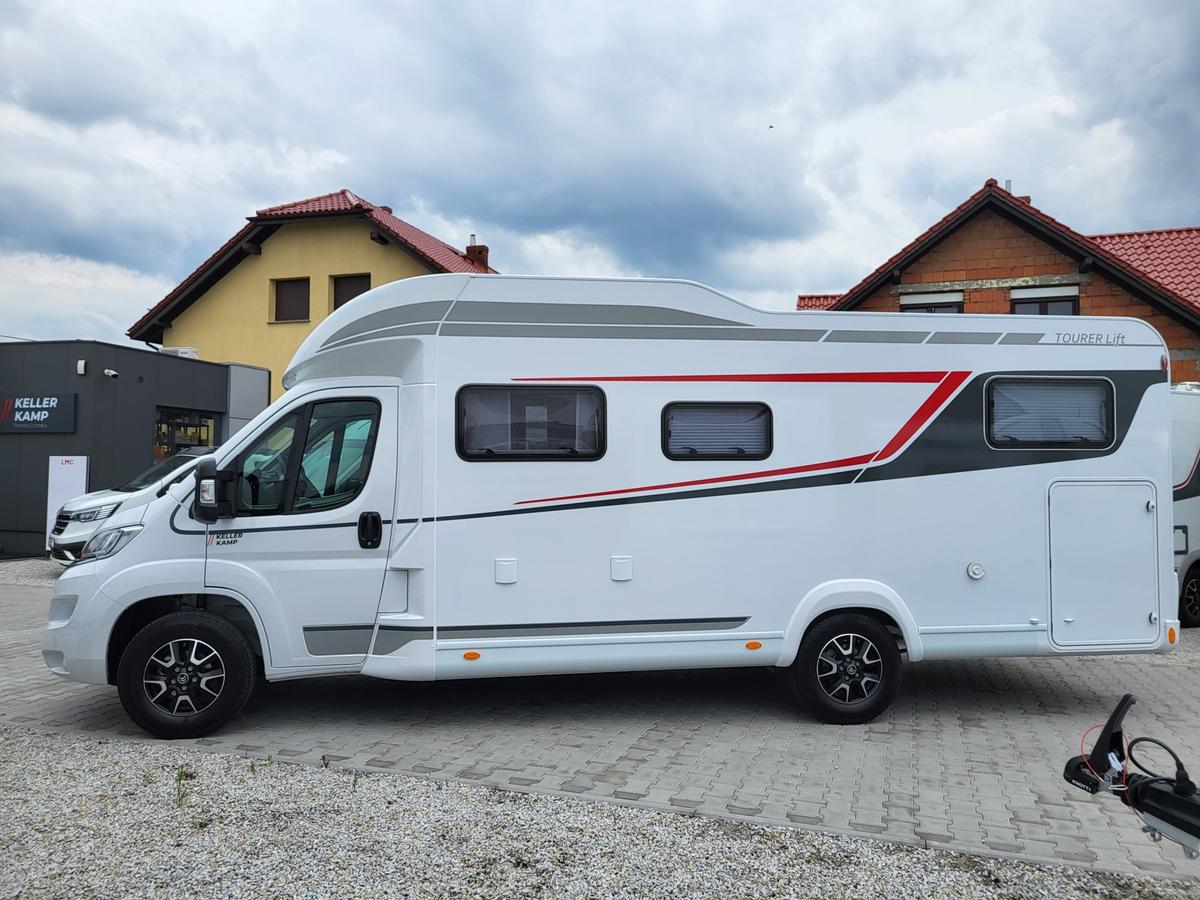 Kamper LMC Tourer Lift H 730 G – zdjęcie 3