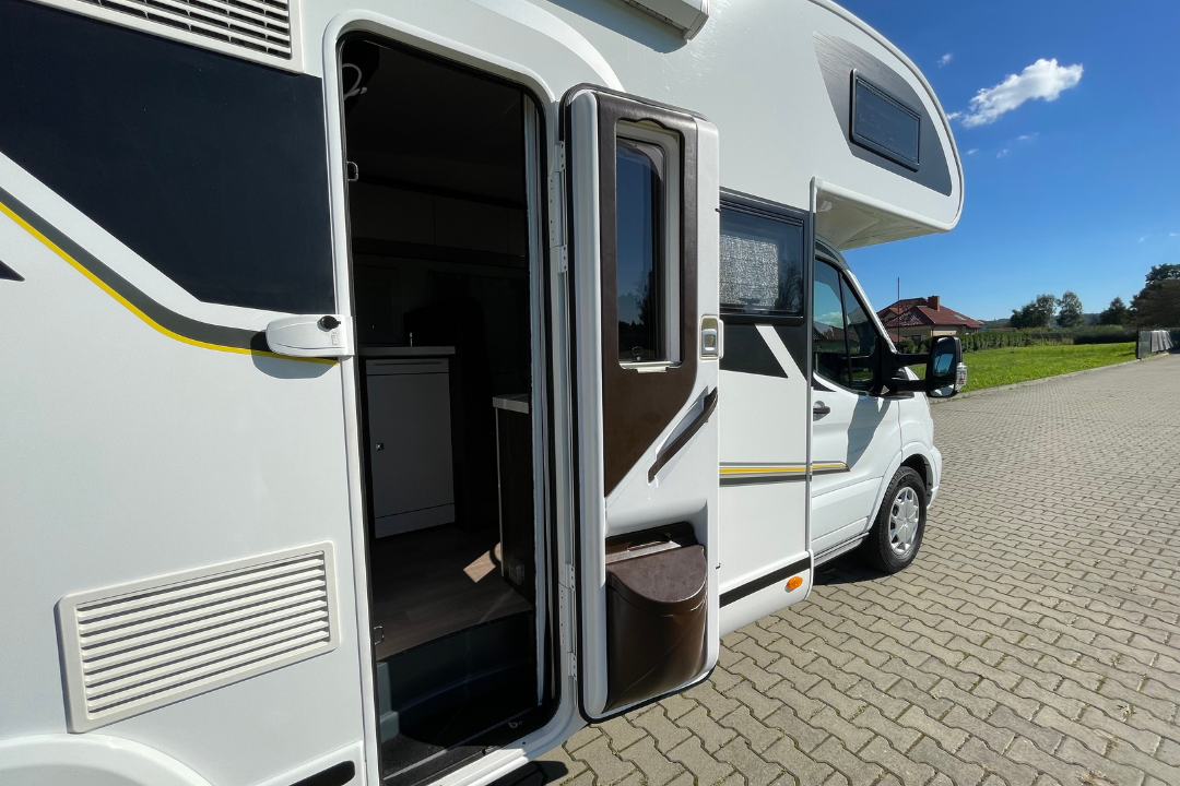 Kamper Benimar Sport 363 – zdjęcie 3