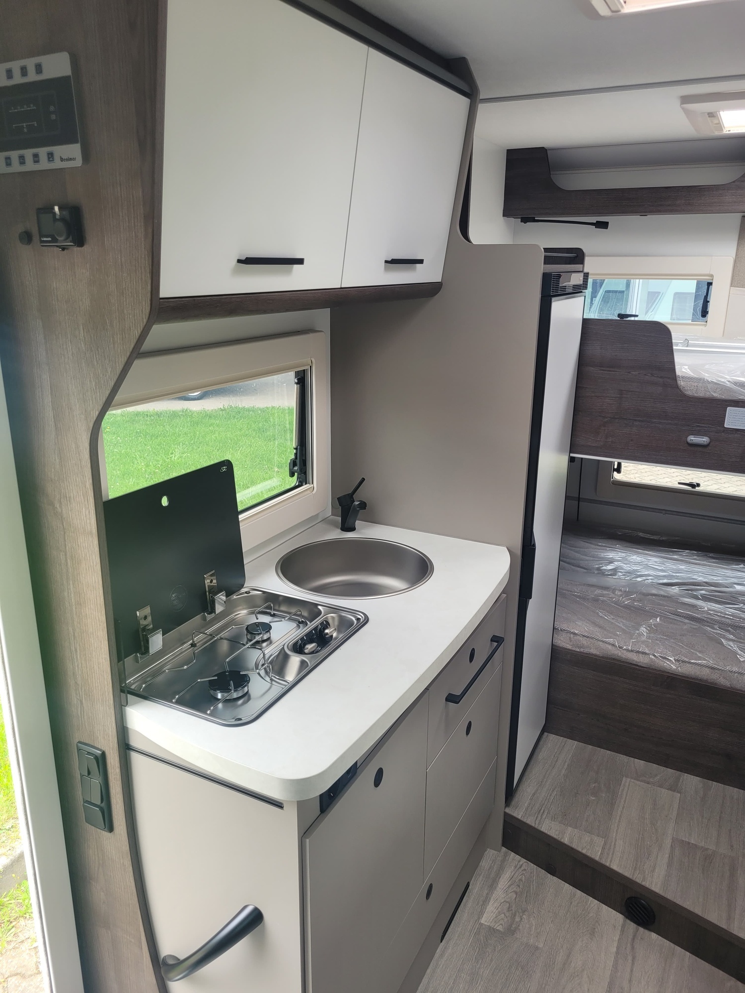 RV Benimar Tessoro 425 T26 – image 4