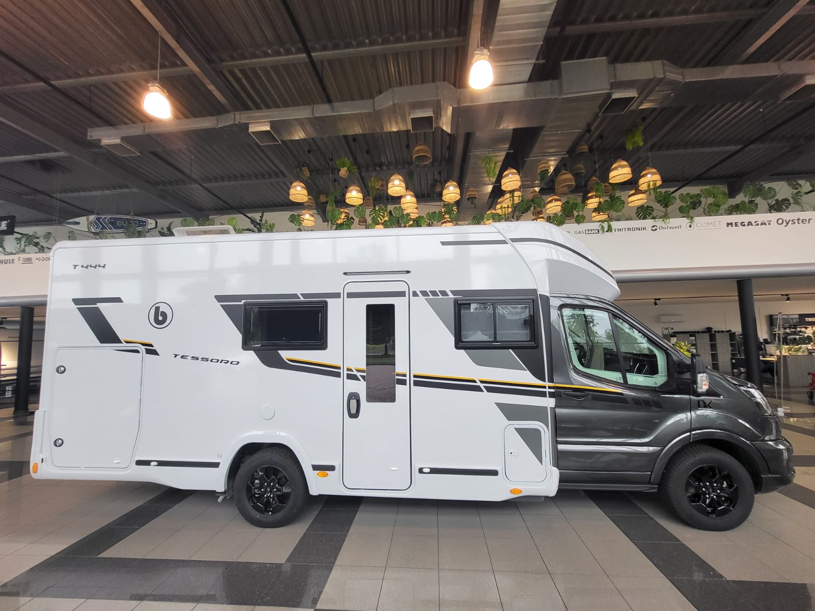 RV Benimar T444 T26 – image 4