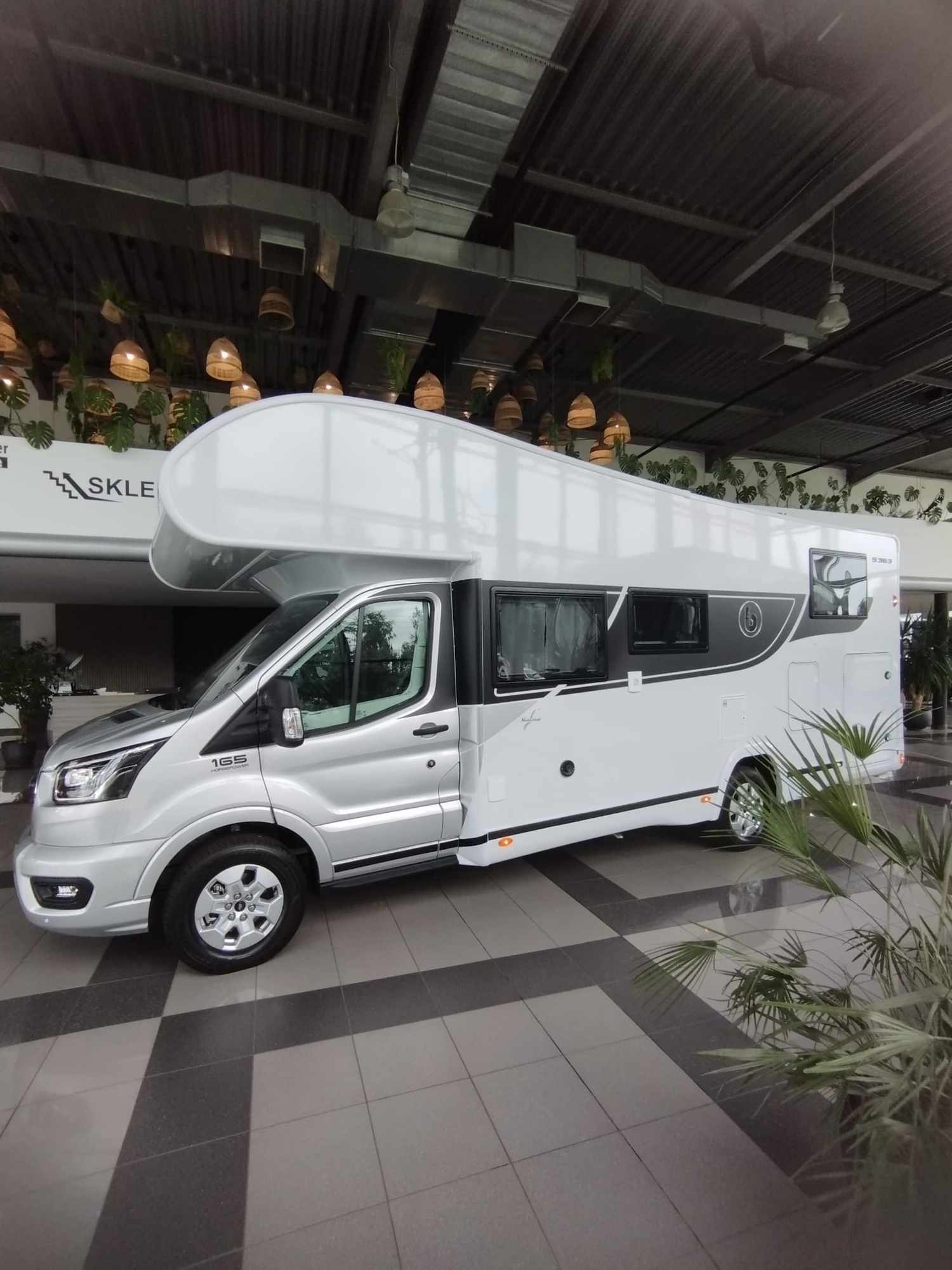 RV Benimar Sport 363 T25 – image 2