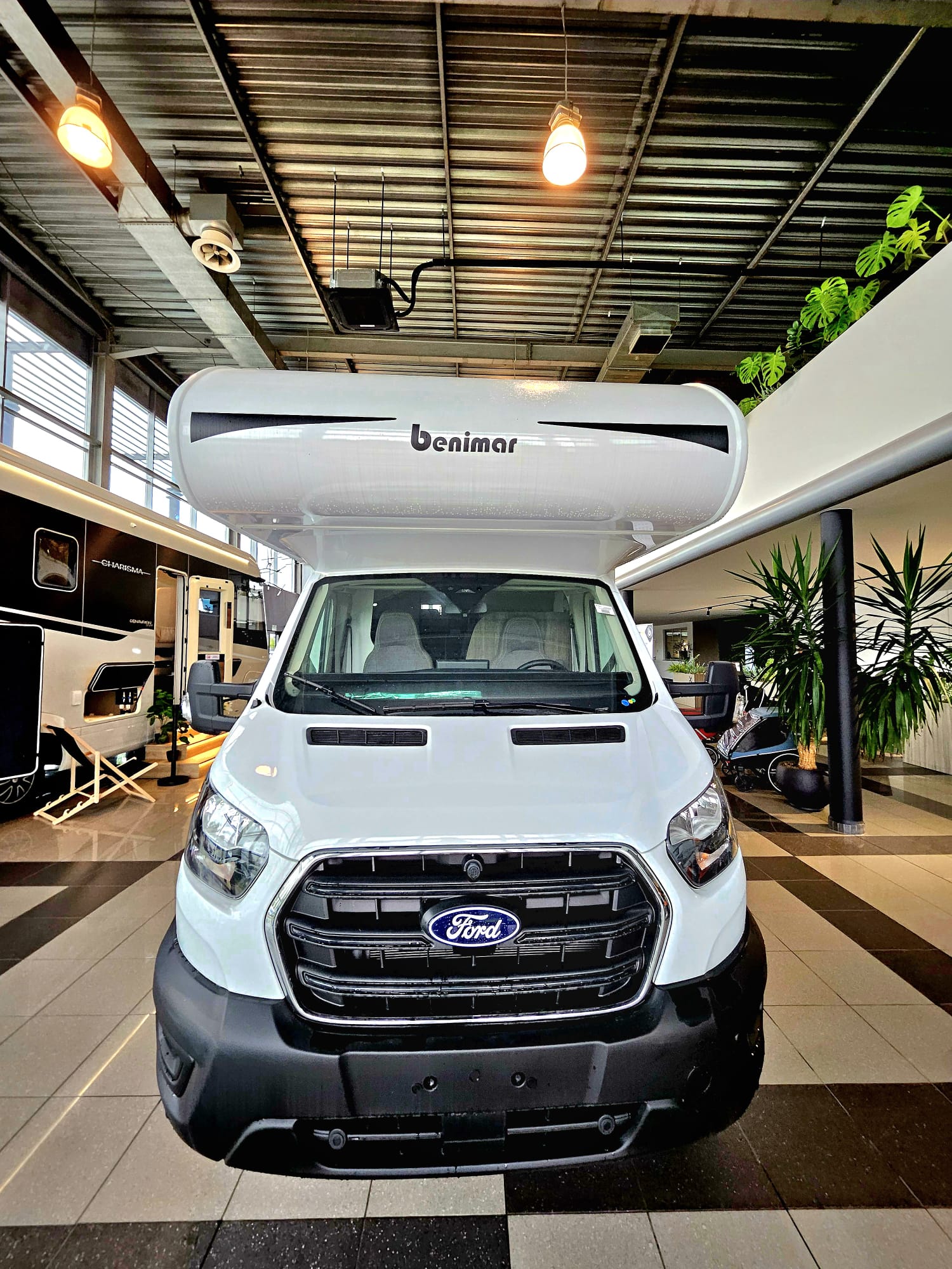 RV Benimar Sport 324 UP T26 – image 4