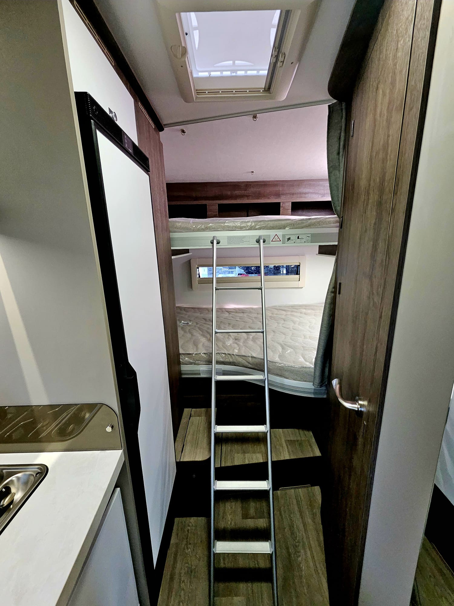 RV Benimar S 340 UP T26 – image 2