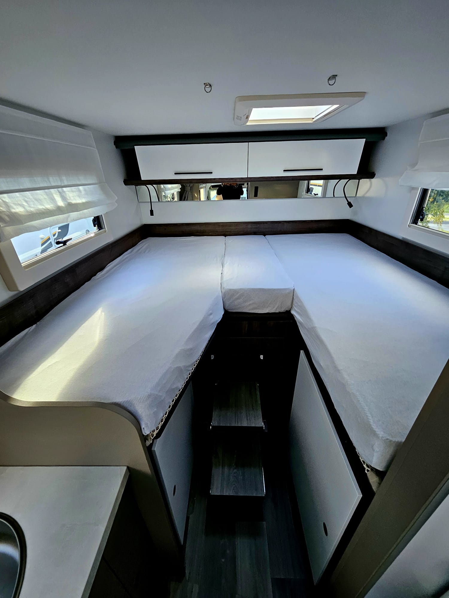 RV Benimar Yrteo 861 T26 – image 3