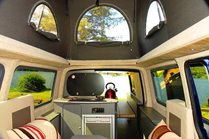 Volkswagen T5 - Doubleback – image 1