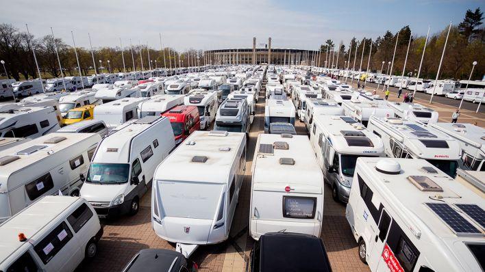 1000 caravaningowców protestuje w Berlinie – zdjęcie 1