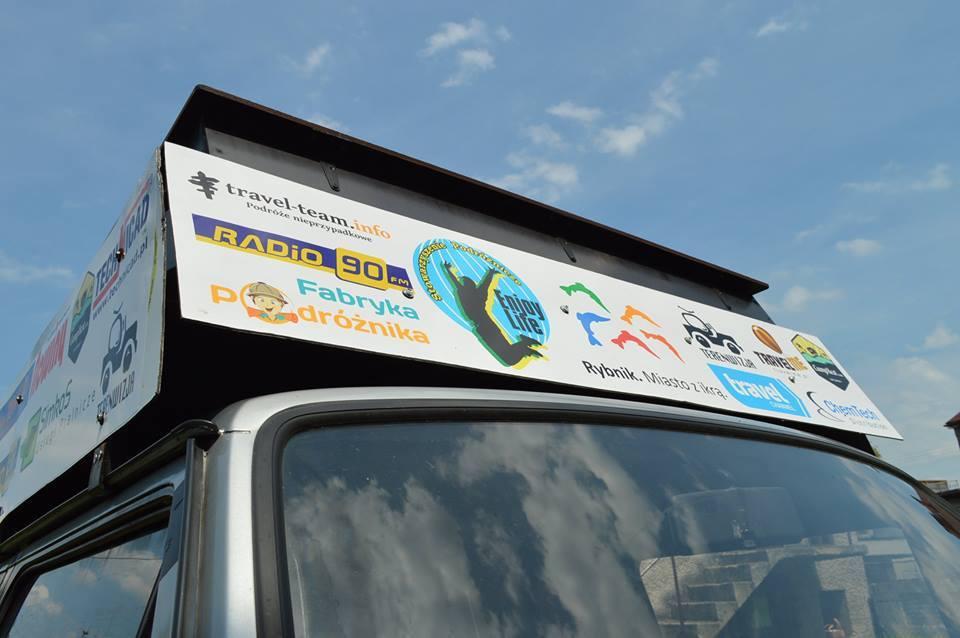 Travelbus is just leaving for the unknown – image 1