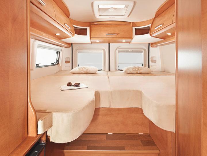 Campervan Malibu - modestly but practically – image 2