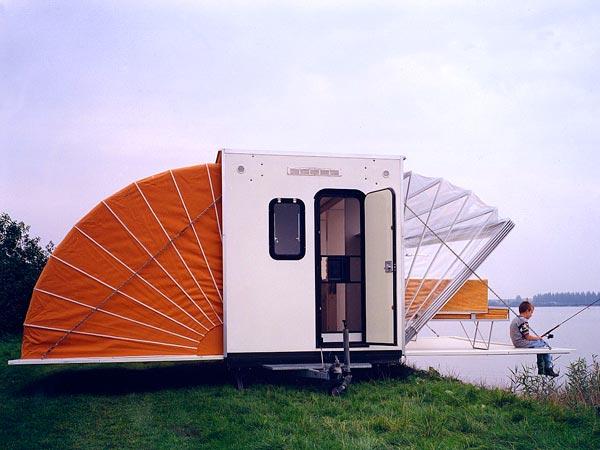 Markies and Opera - the awning in focus – image 4