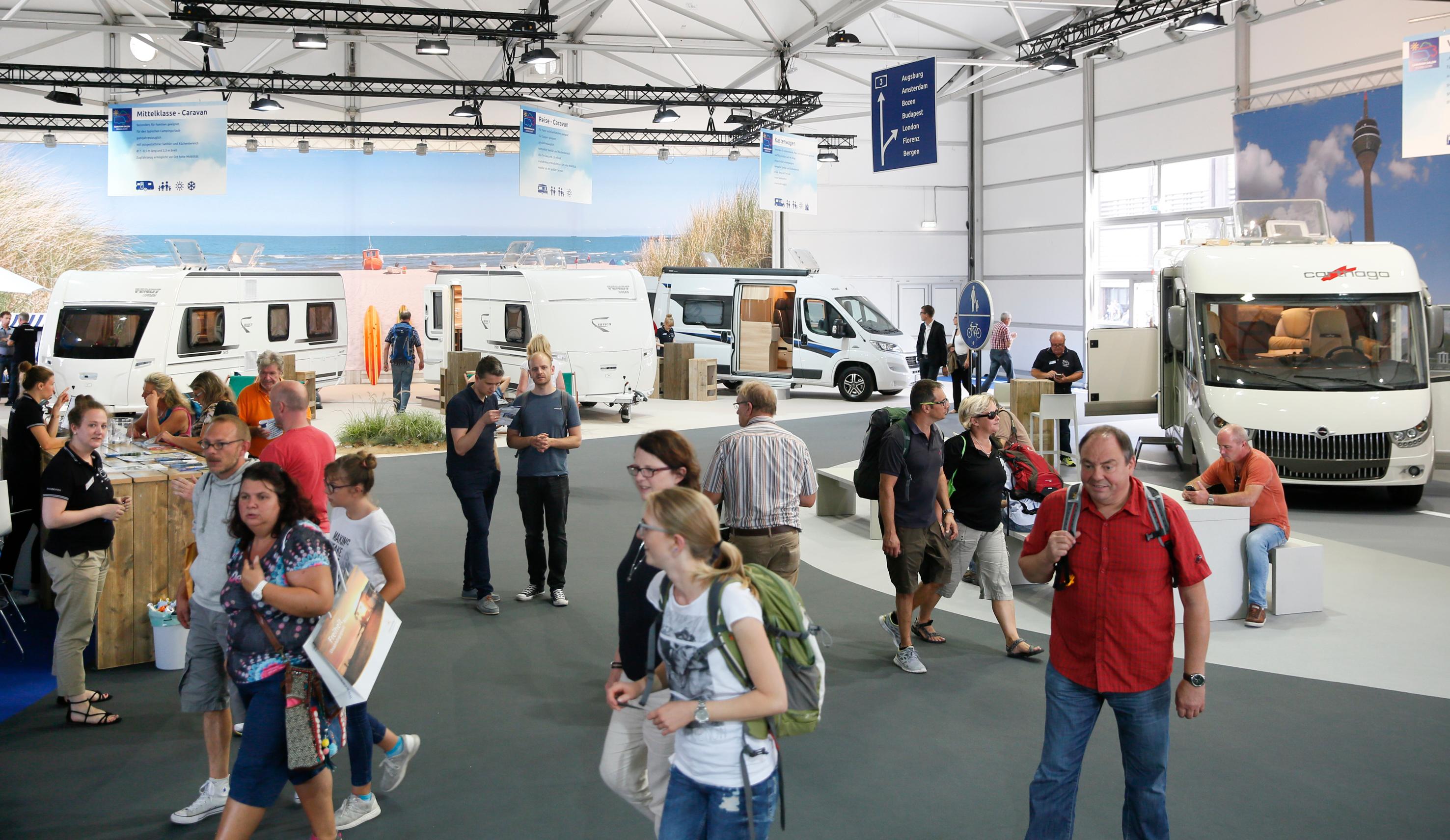 Düsseldorf 2016 - salon kwitnącego caravaningu – zdjęcie 4