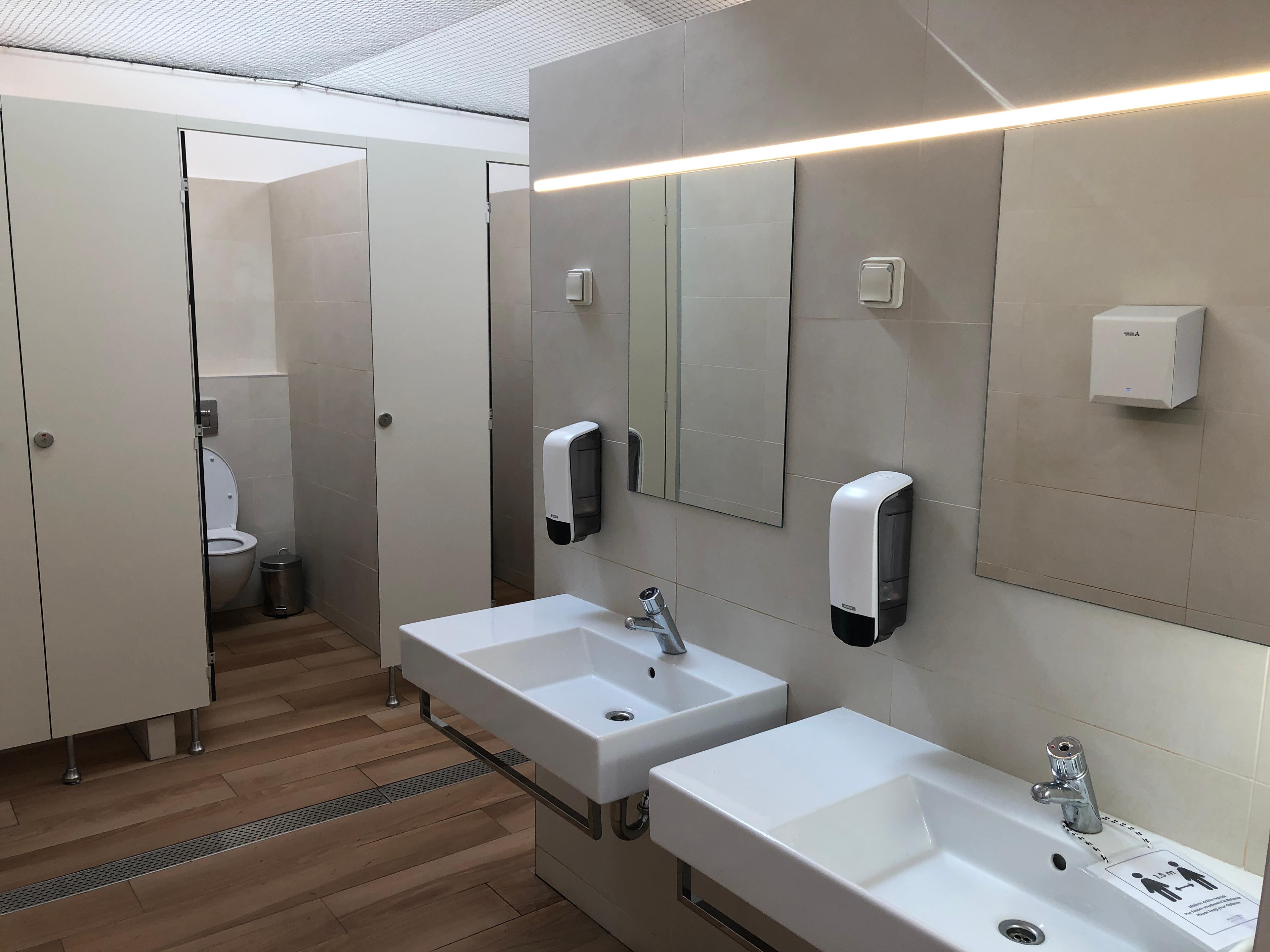Private bathroom in the campground – image 3