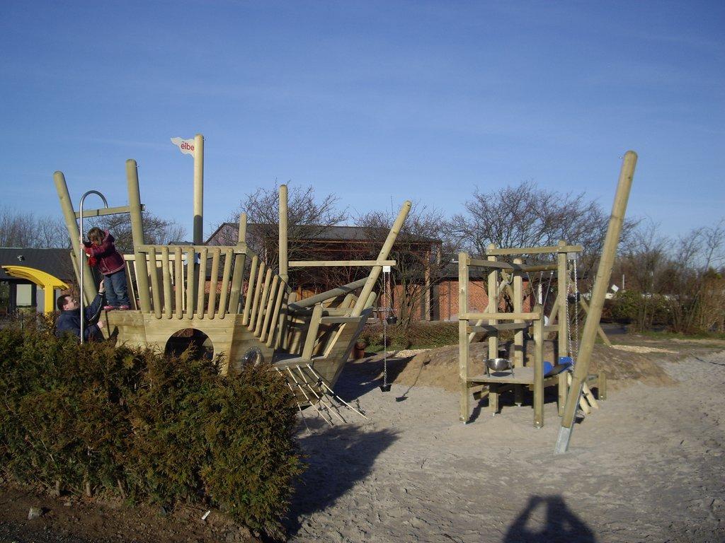 Easter in Hamburg at Stover Strand Camping – image 1