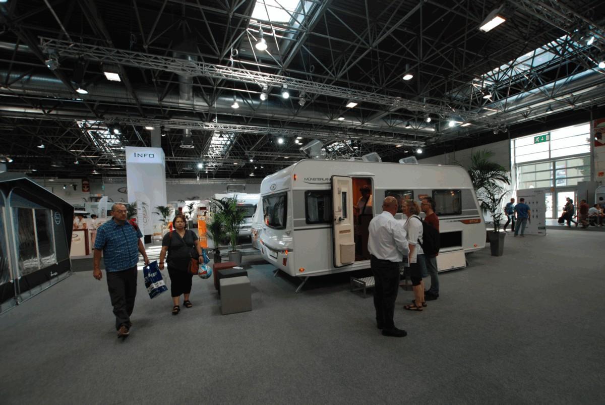 60th anniversary of LMC during Caravan Salon 2015 – image 1