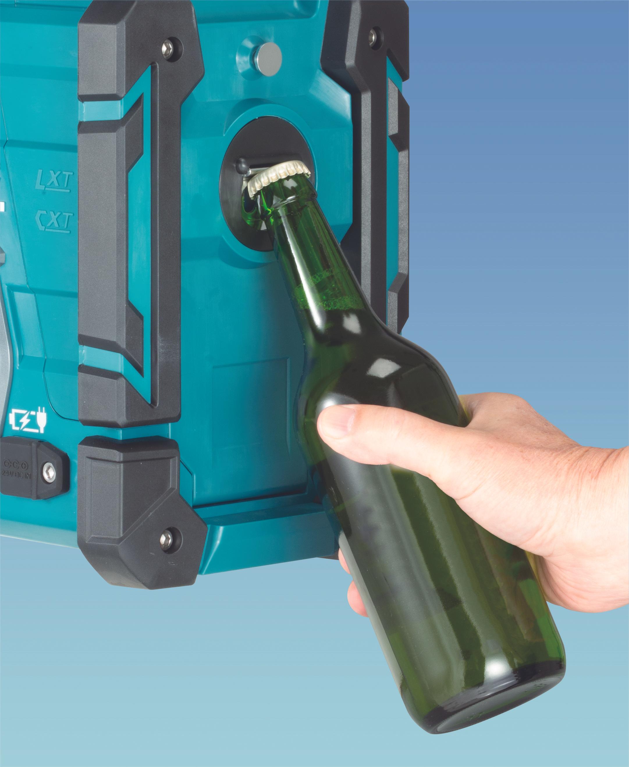 Makita cordless radios – image 1