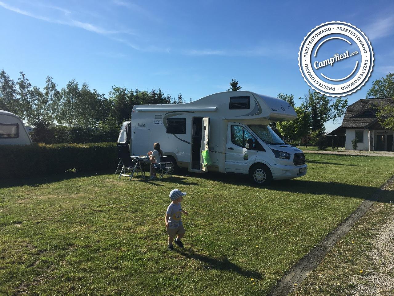 Test kampera: Caravans International Elliot 98 – zdjęcie 2