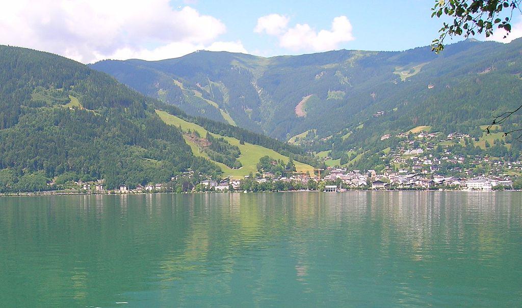 The land of crystal water – image 4