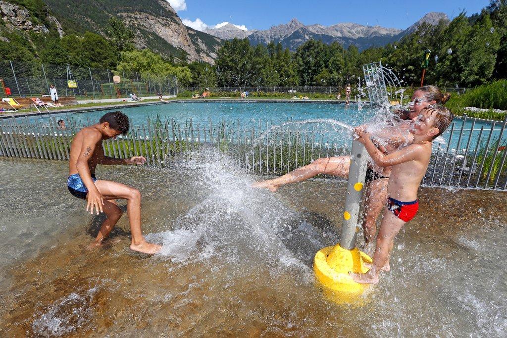 Relax in the green of Provence – image 3