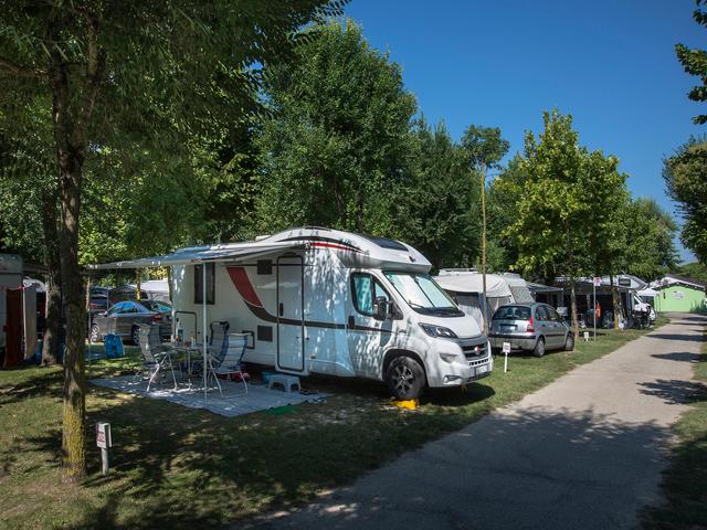 Klimatyczne miasteczka północy Włoch – Villaggio San Francesco – zdjęcie 3